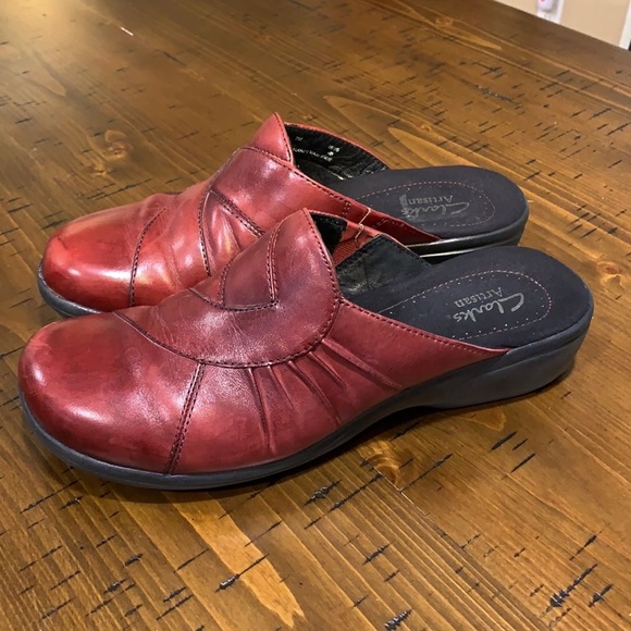 Clarks Shoes - CLARKS ARTISAN RUTHIE TWIST LEATHER MULES